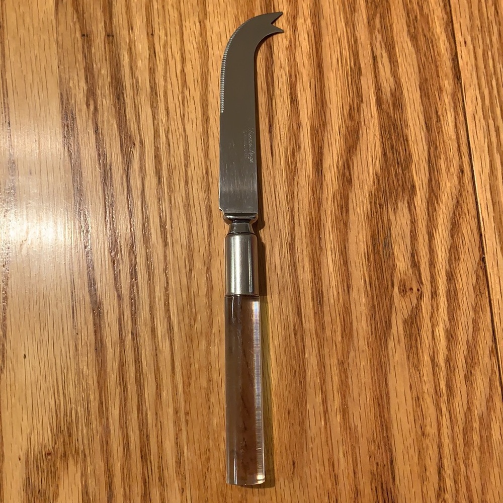 Frontier Forge Cheese Serving Set—Lucite Handles - Picture 3 of 7